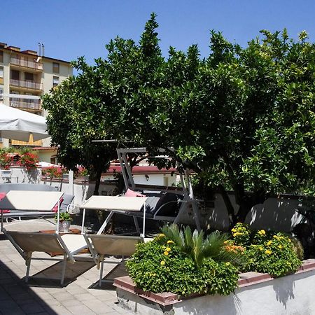 Casa Fiorita Bed & Breakfast Gragnano Exterior photo
